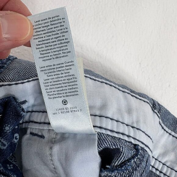 OshKosh B’gosh Blue Patchwork Farmer Toddler Size 3T Denim Overalls Bibs Vintage - Picture 3 of 8